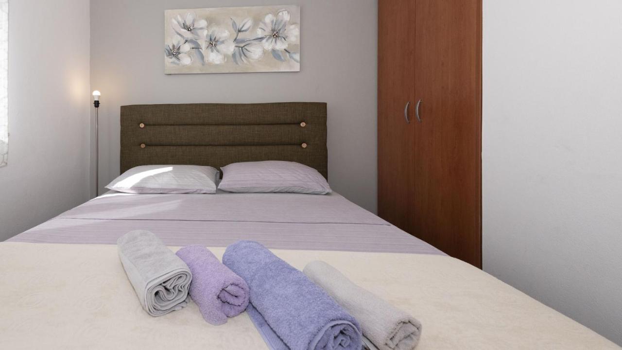 Apartments Max Ražanac Zewnętrze zdjęcie