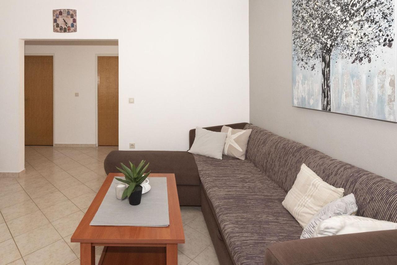 Apartments Max Ražanac Zewnętrze zdjęcie
